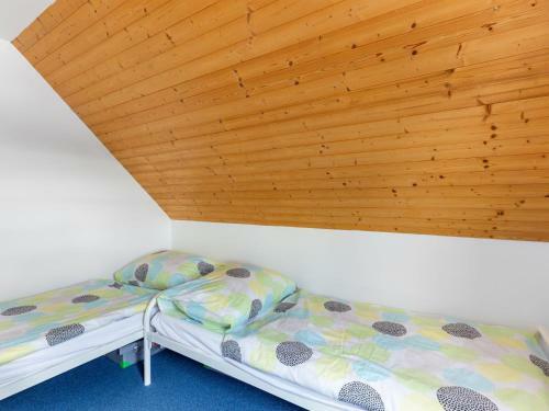 Holiday Home Holiday Hill 64