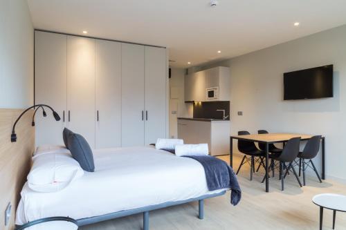 Hostal Milimara Suites