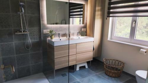 Villa Adurbuy Avec Jacuzzi