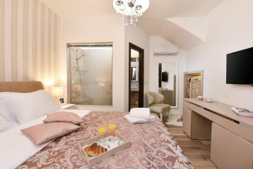 Hostal Harvey's Luxury Rooms