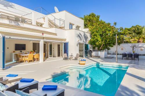 Cala Dor Luxurious Sea Views Villa With Pool