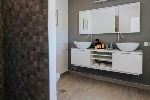 Malib� Ocean Villa