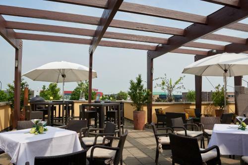 Babylon Hotel