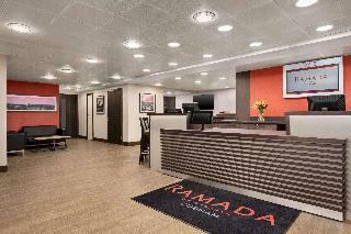 Hotel Days Inn Cobham
