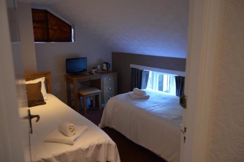 Posada The Crown Inn Hotel