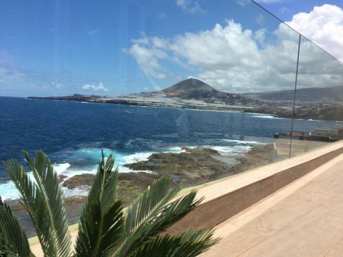Apartamento G�ldar Penthouse Over The Sea!
