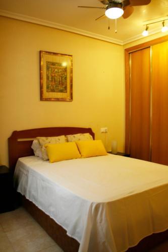 Apartamento En El Centro De Santa Pola Ref 018