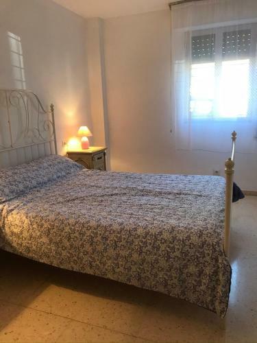 Inviting 2-bed Apartment In Sax Historical Spain