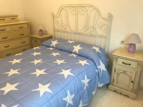 Inviting 2-bed Apartment In Sax Historical Spain
