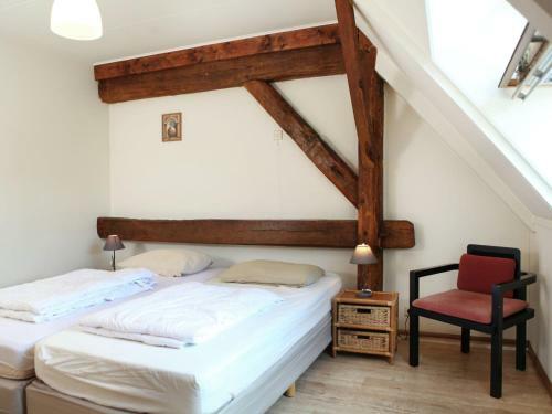 Agroturismo Spacious Farmhouse In Eede With Private Terrace