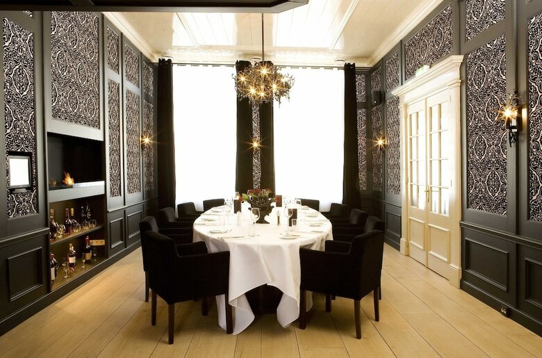 Suitehotel Posthoorn