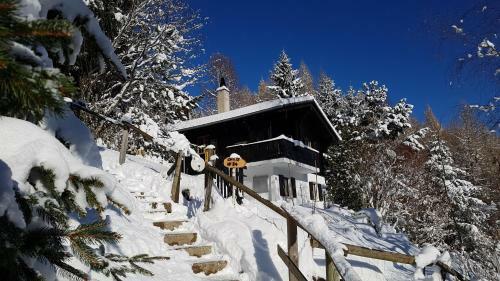 Charming Chalet With Panoramic View In Gruyere