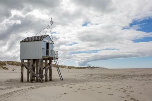 Aparthotel Terschelling Hotel Tjermel�n