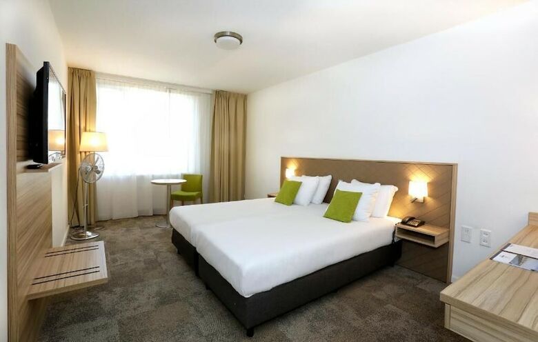 Hampshire Hotel - Churchill Terneuzen