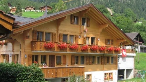 Apartamento Chalet Uf Em Stutz 2