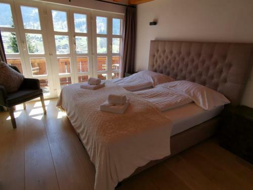 Chalet M