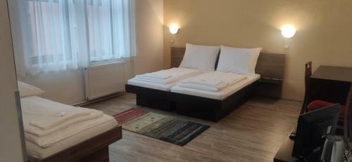 Hostal Penzion Pod Z�mkem