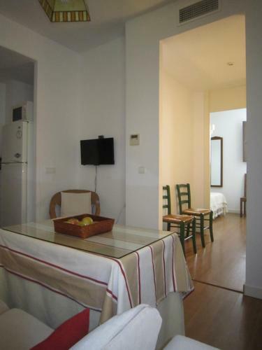 Apartamento C�ntrico Plaza Del Salvador