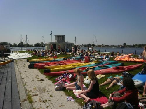 Watersport Hostel Oer't Hout