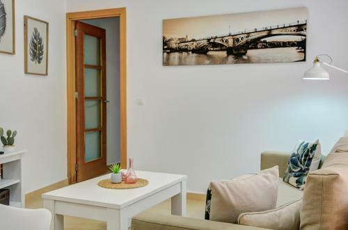 Deluxe Apartment San Julian With Parking