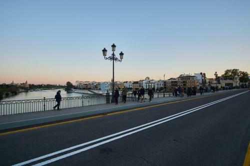 Apartamento Triana Sky View By Valcambre