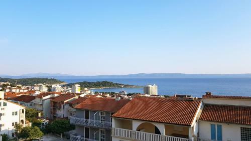 Sea View Apartment Elena