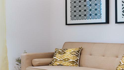 Lola 14 Suite Apartment