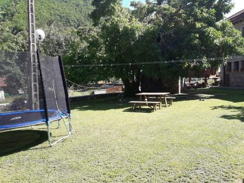 Hotel La Casa Vieja En Valde�n