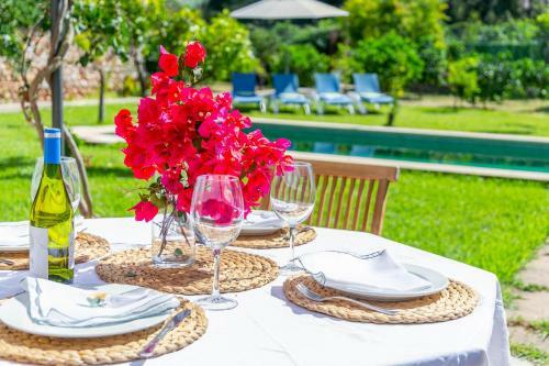 Beautiful Mallorcan Villa With Pool In Soller