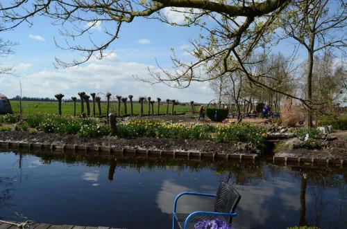 Bed & Breakfast Buitenplaats De Blauwe Meije