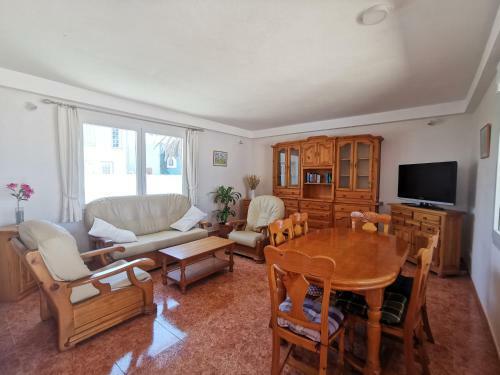 Martha`s Holiday Home