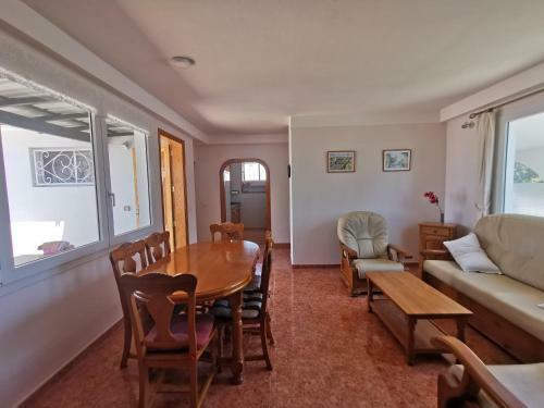 Martha`s Holiday Home