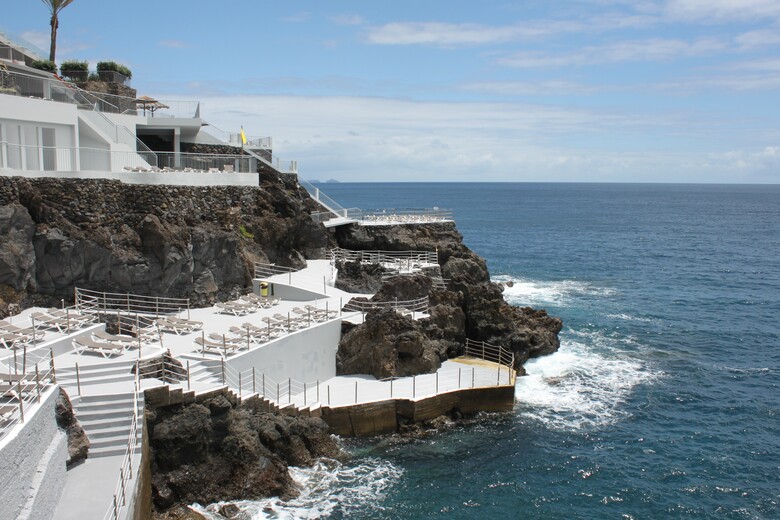 Hotel Roca Mar