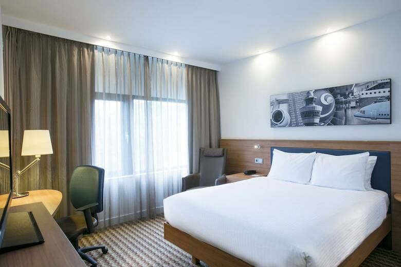 Hotel Hampton By Hilton Amsterdam Airport Schiphol