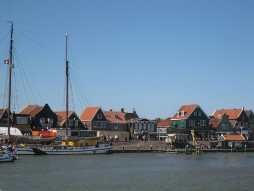 Luxurious Holiday Home In West-graftdijk With Private Garden