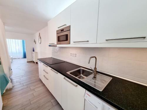 Apartamento Dino 10 Playa Roca