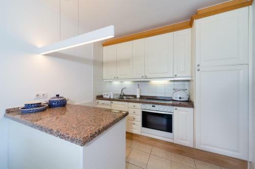 Apartamento Bastian Beach. Casa Cheah. Sea View