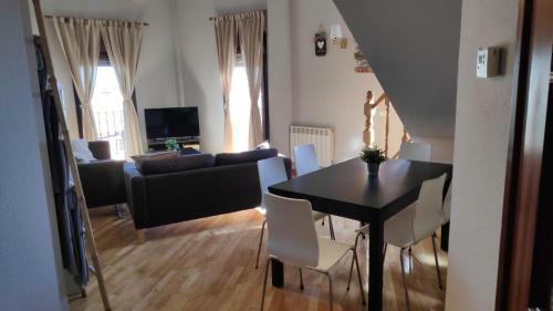 Apartaments Tordesillas House