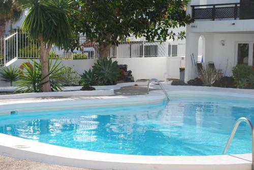Los Arcos Apartment. Sea View
