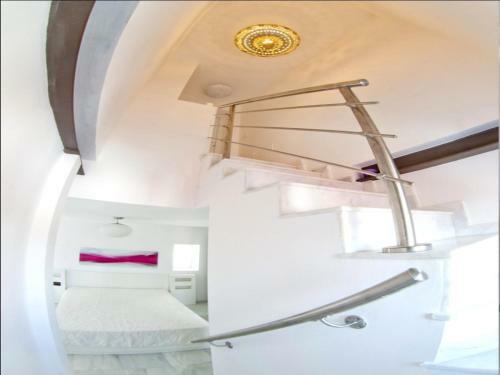 Livingtarifa Apartamento Bianco