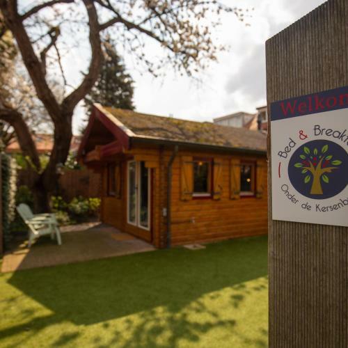 Bed & Breakfast Onder De Kersenboom