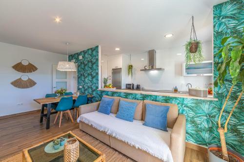 Apartamento Con Jardin Privado - Simplytarifa
