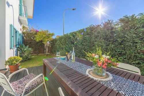 Apartamento Con Jardin Privado - Simplytarifa