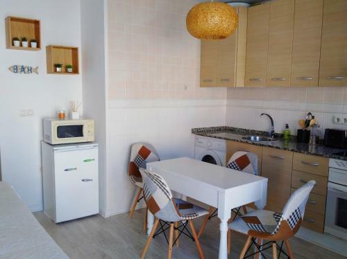 Apartamento Piso Pesca�to - Tarifa Centro