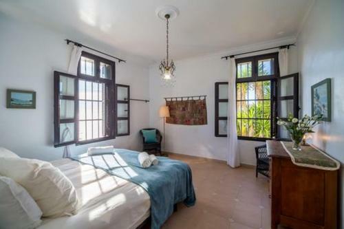 Hostal Floating House Tarifa
