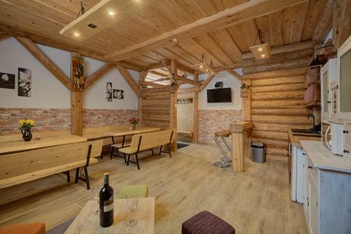 Apartamenty Krynica-zdr�j Karolina