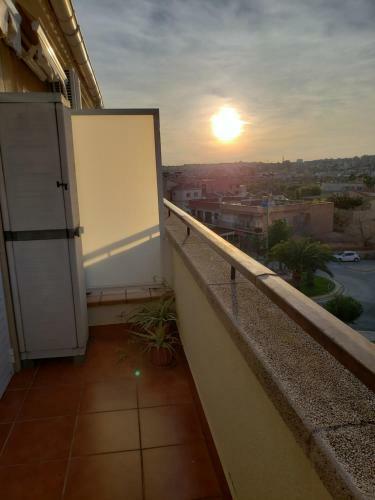 Apartamento Torredembarra. Piscina Y Parking. Costa Daurada