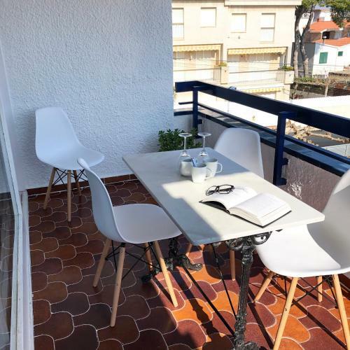 Casa Blanca Beach Apartment