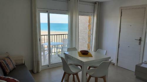 Apartamentos Dins Mar Apto. 10