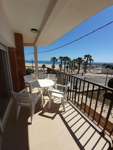 Apartamentos Dins Mar Apto. 6
